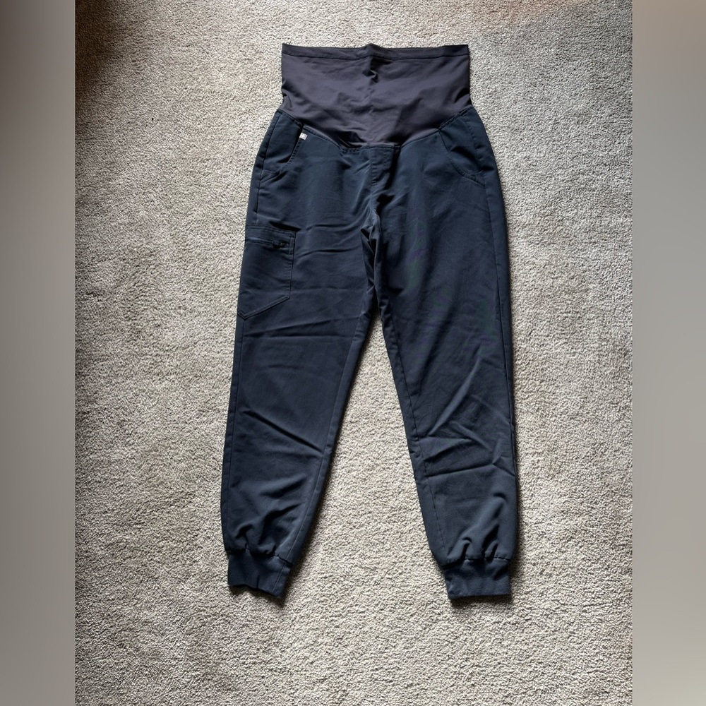 FIGS Zamora Jogger Maternity Scrub Pants